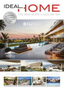 Bildschirmfoto 2025-05-22 um 12.54.05 Modern luxury villa at twilight with floor-to-ceiling windows, pool reflections, and mountain views in Marbella