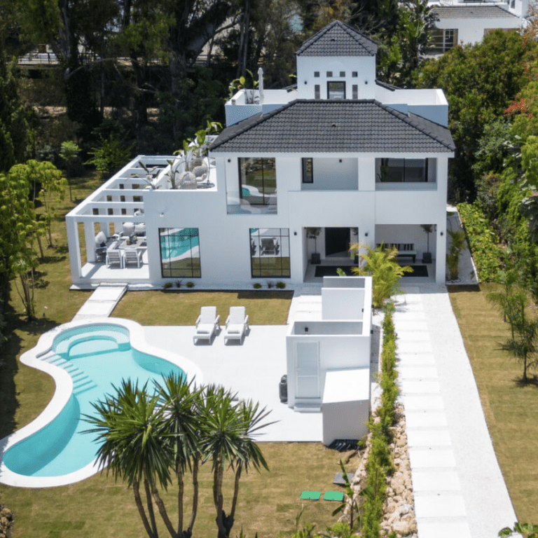 Villa en Marbella · Web del inmueble con marca