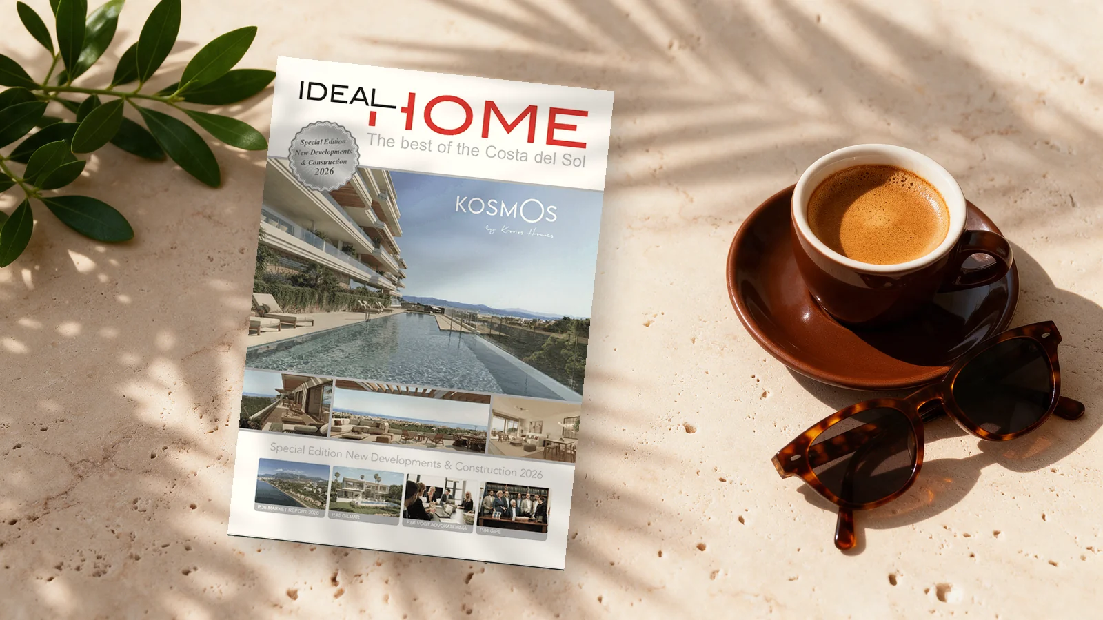 Inicio 3 Revista Ideal Home 2026, edición especial de obra nueva y construcción, sobre una mesa de travertino